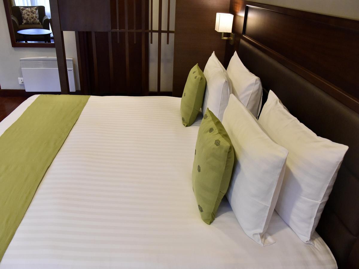 Cityhotel, Тхимпху Екстериор снимка